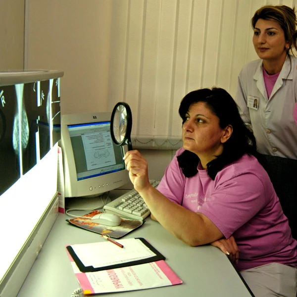 cancer risk screening, Vivid Imaging and Diagnostics.